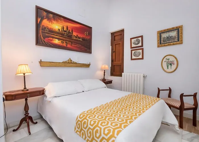 Juderia Suites